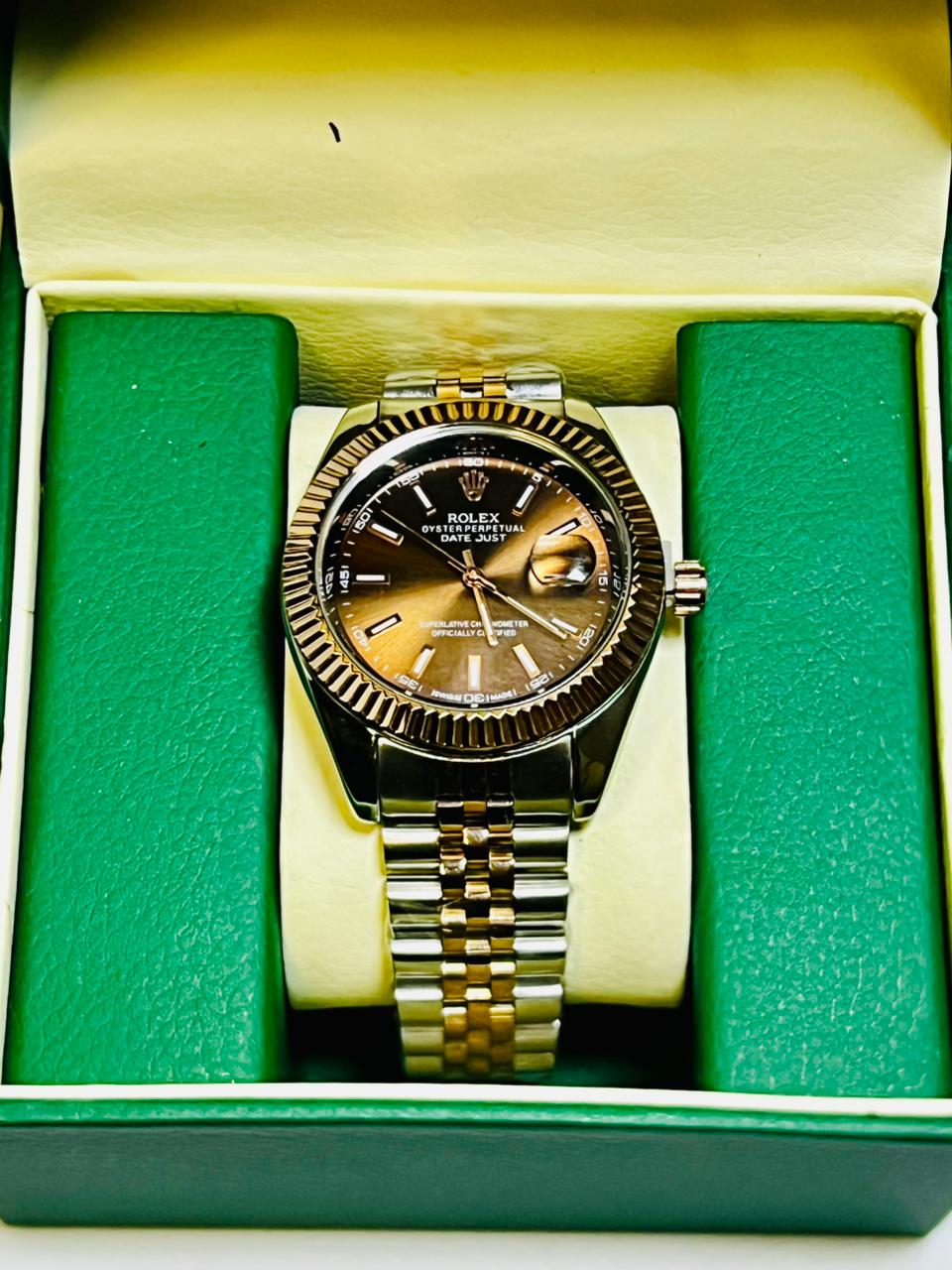 Chocolate brown dial two tone stainless steel luxury men watch